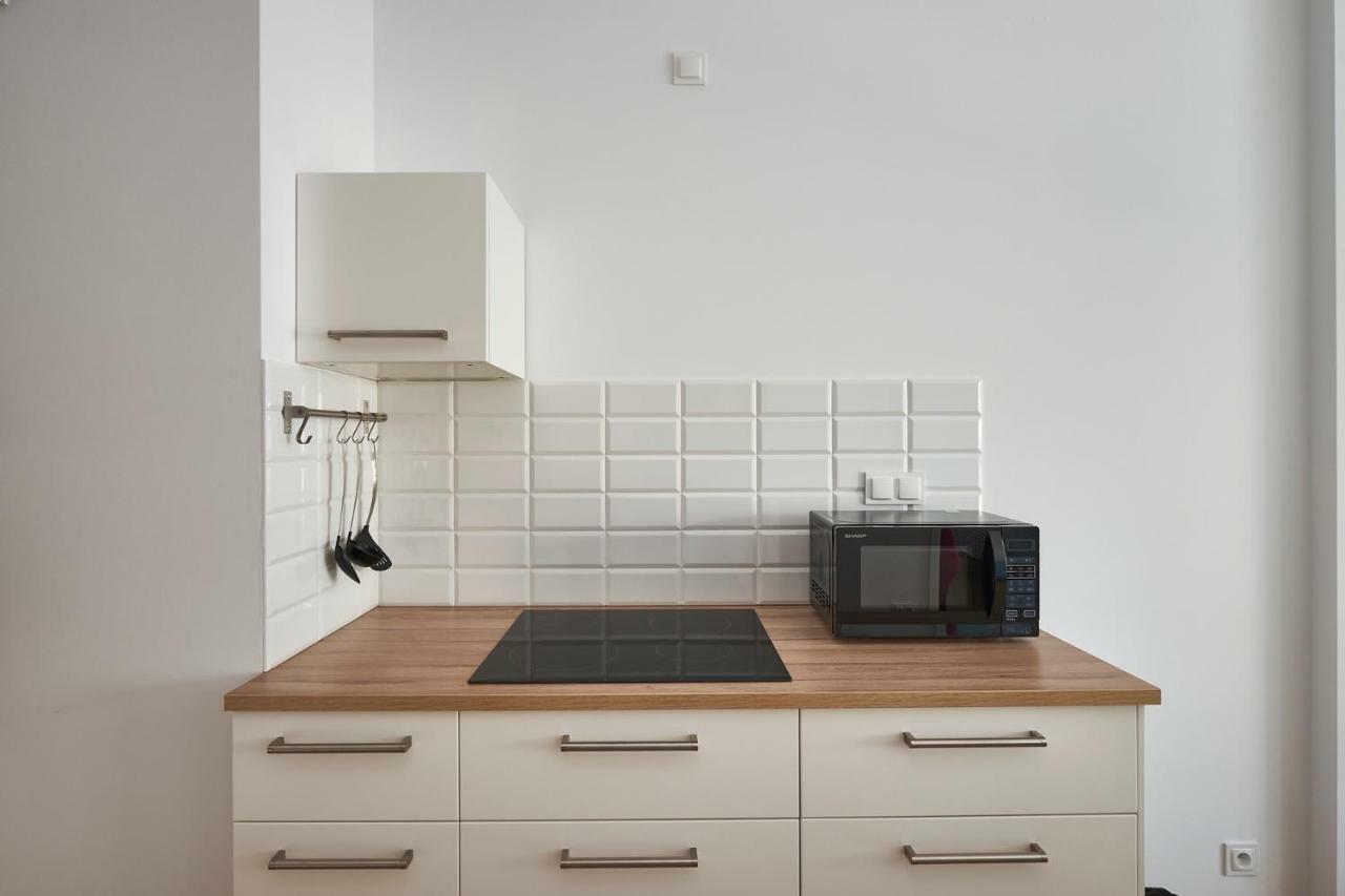 Modern Apartment In Warschau Buitenkant foto