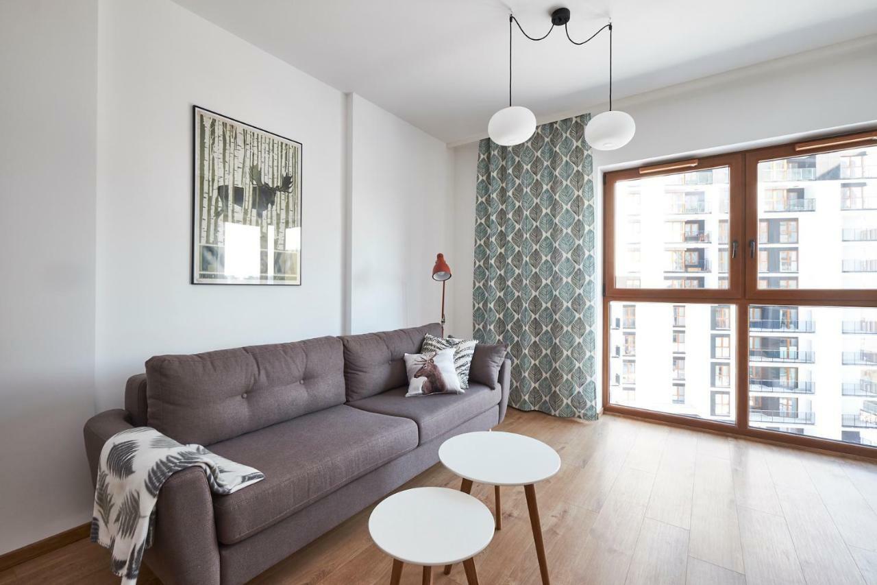 Modern Apartment In Warschau Buitenkant foto