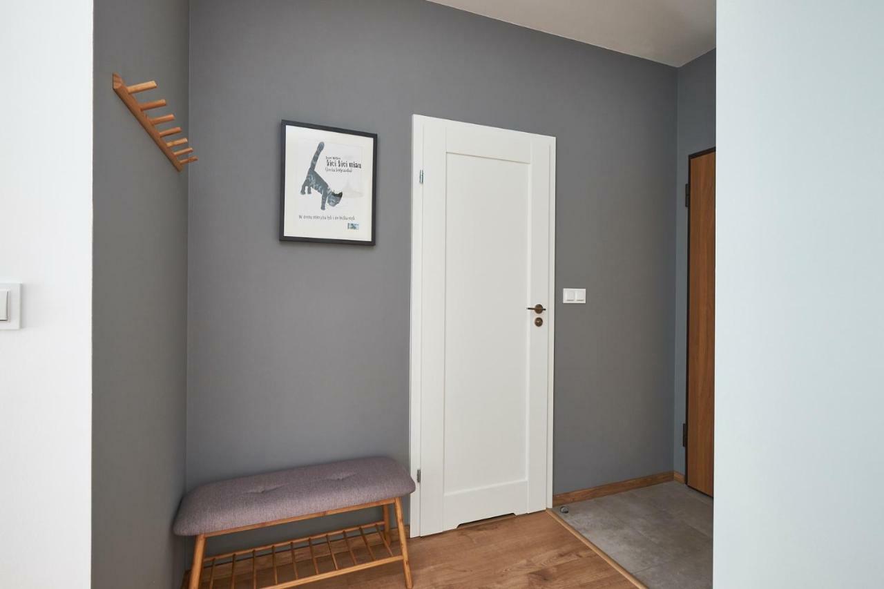 Modern Apartment In Warschau Buitenkant foto