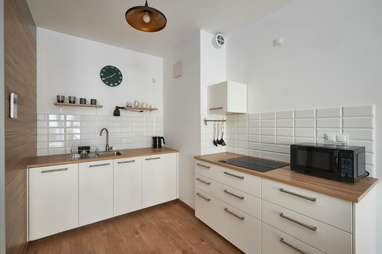Modern Apartment In Warschau Buitenkant foto